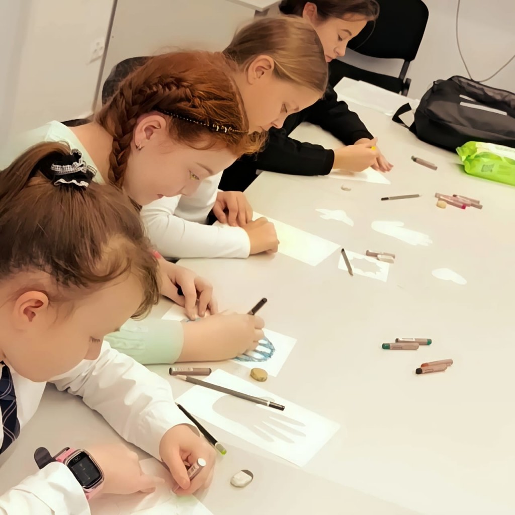 EtZpW7Bgkvi_rgFFqoXmz-7uWvayZmZuugpL1mC2Ltu4QiaBNmVX60MPH6LnFr0WAj00V4wvcIh9IL-QafKebjbG