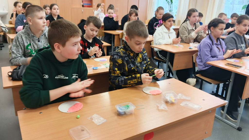 image-17-02-26-06-16