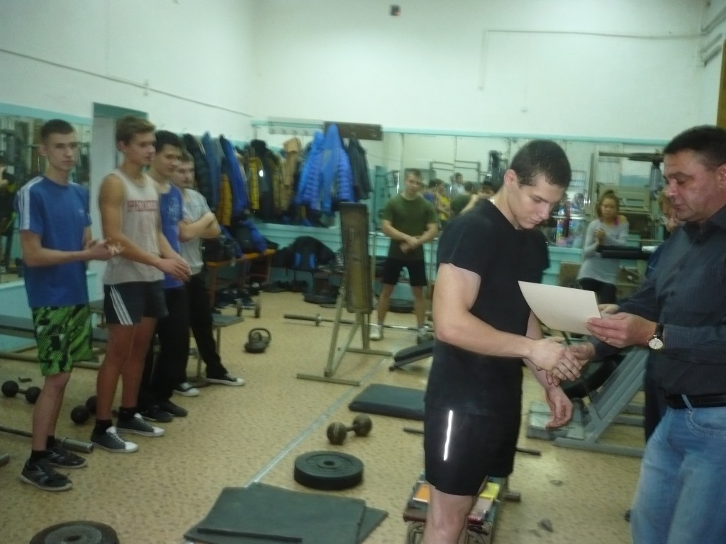 bench press (9)
